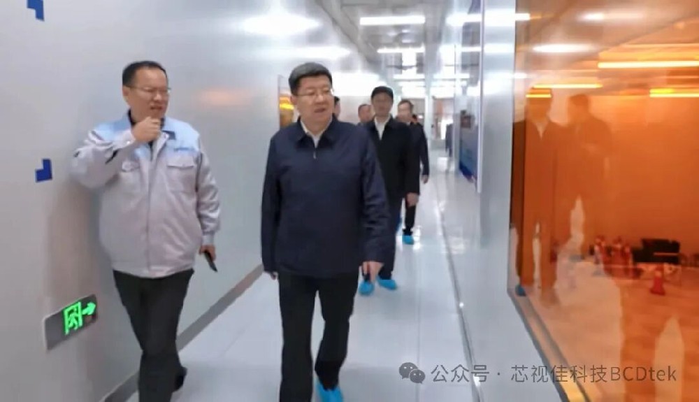 淮南市委書記任澤鋒赴芯視佳K2工廠開展調(diào)研活動(dòng)